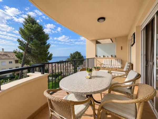 Продажа квартиры на Piso en Zona de Mascarat, Altea, Алтея
thumbnail 1