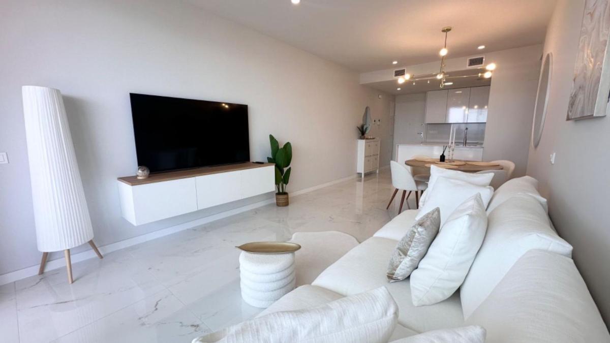 Venta de piso en Piso en Avenida de Benissa, Playa de Poniente, Benidorm, Benidorm
 photo 3