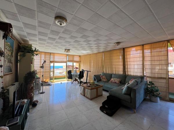 Ático en venta en Ático en Centro Urbano, Benidorm, Benidorm thumbnail 1