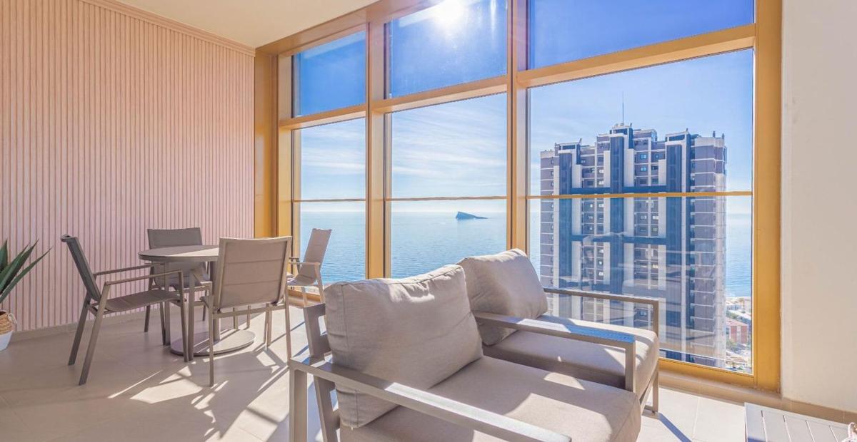 Продажа квартиры на Piso en Avenida de Mejico, 7, Playa de Poniente, Benidorm, Бенидорм
photo 1