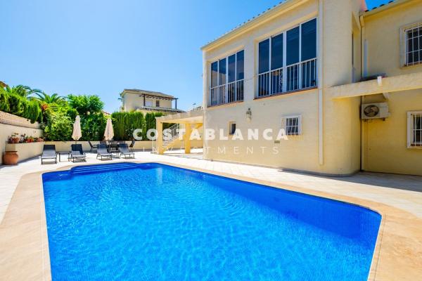 Chalet independiente en venta en Casa o chalet en Calle Madrid, El Tossal-Bello Horizonte, La Nucia, La Nucia
thumbnail 2