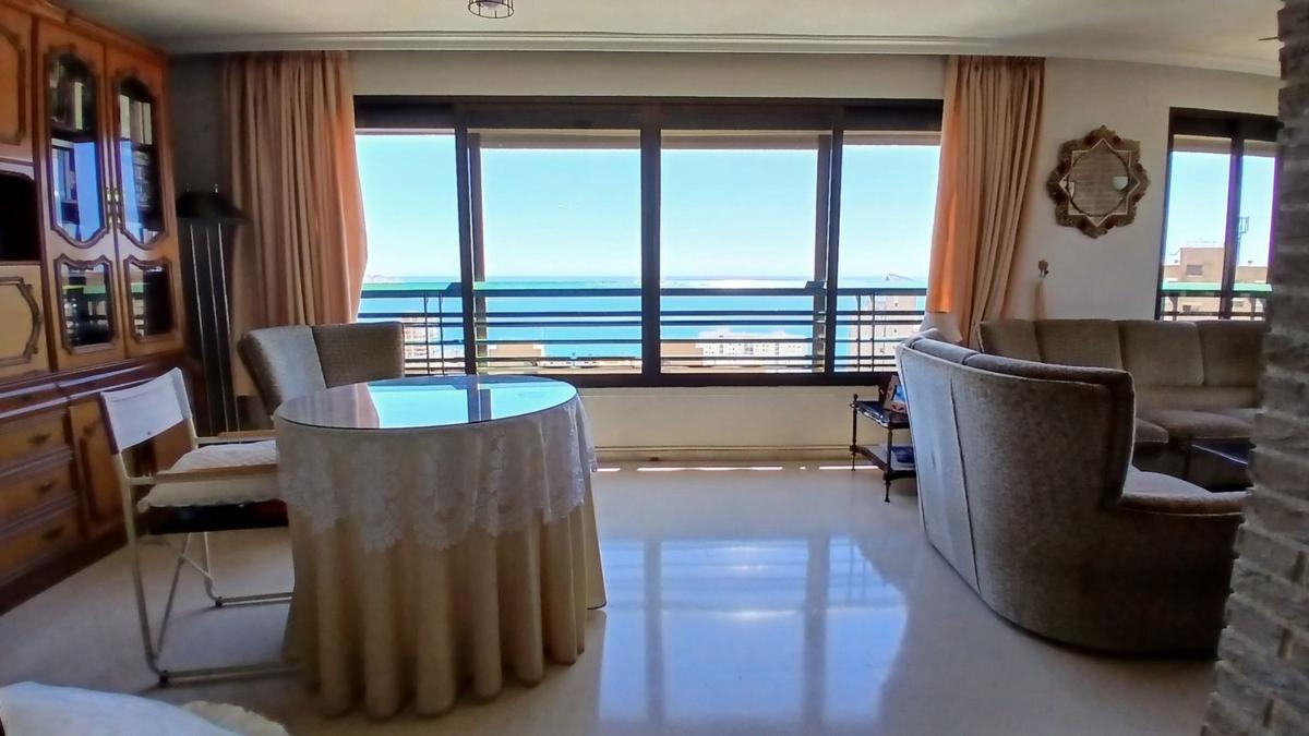 Sprzedaż mieszkania w Piso en Avenida Marina Alta, 2, Playa de Poniente, Benidorm, Benidorm
 photo 3