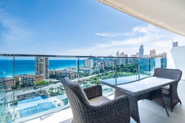 Venta de piso en Piso en Playa de Poniente, Benidorm, Benidorm
photo 1