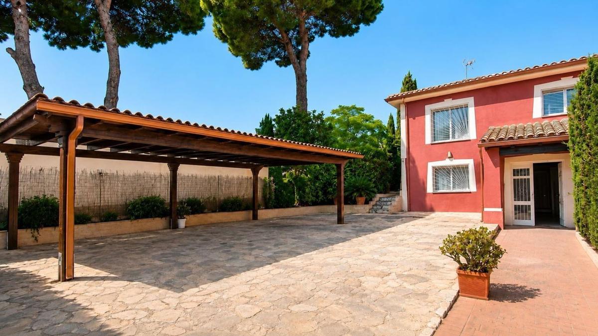 Propiedades en venta y alquiler en España photo 1