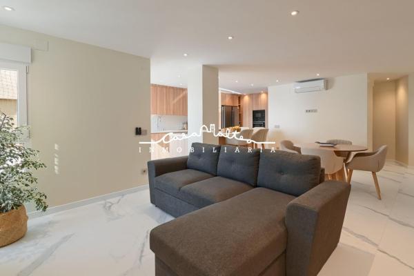 Venta de piso en Piso en Centro Urbano, La Villajoyosa / Vila Joiosa, La Villajoyosa / Vila Joiosa
photo 1