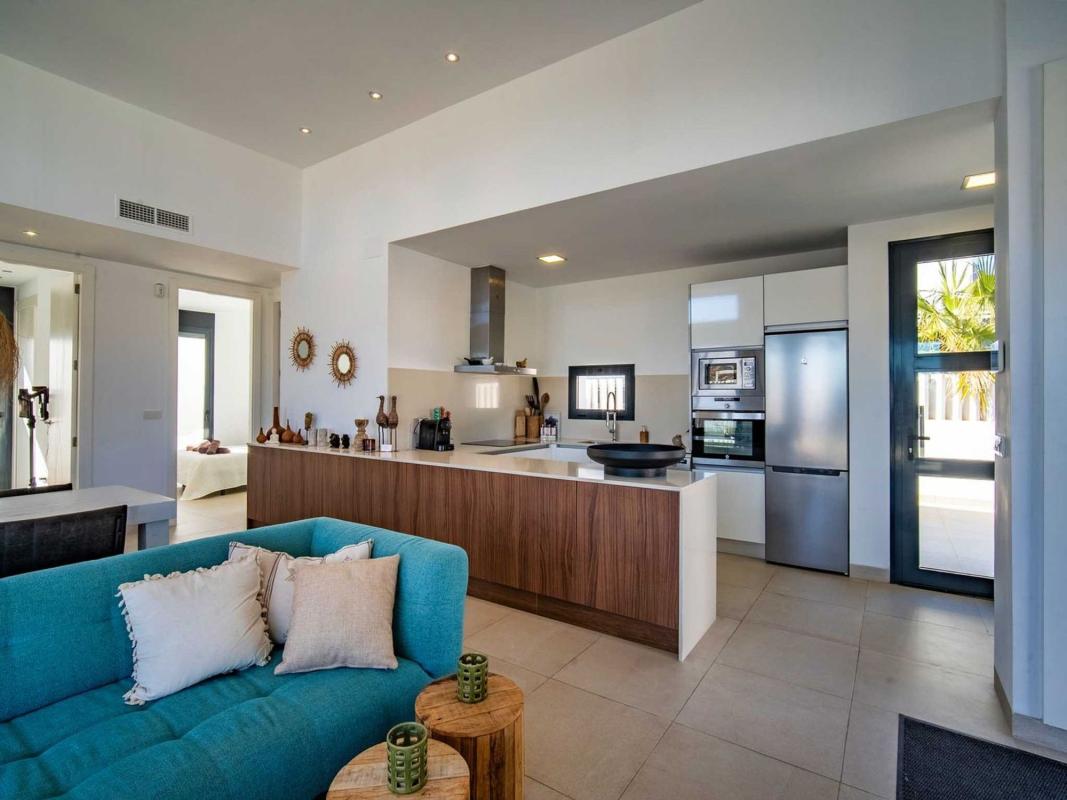 Properties for sale and rent in Spain photo 3