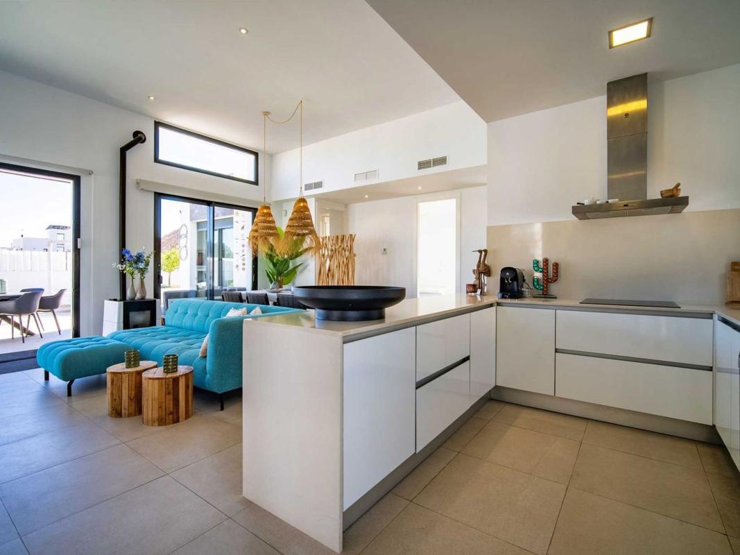 Properties for sale and rent in Spain photo 5