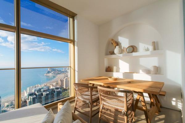 Venta de piso en Piso en Avenida Vicente Pérez Devesa, Playa de Poniente, Benidorm, Benidorm
thumbnail 2