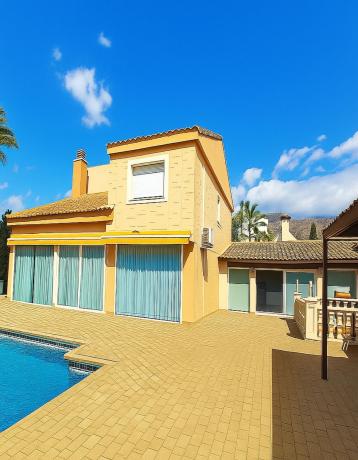 Casa o chalet independiente en Avenida Costa Verde, 18, Balcón de Finestrat-Terra Marina, Finestrat thumbnail 1