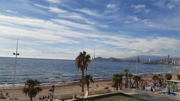 Venta de piso en Piso en Playa de Levante, Benidorm, Benidorm
thumbnail 2