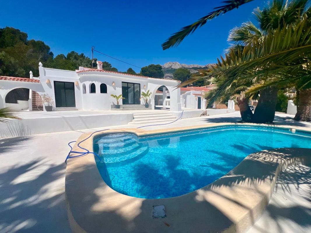 Venta de chalet independiente en Casa o chalet en Zona de Mascarat, Altea, Altea
photo 1