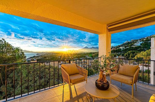Chalet adosado en Altea Hills, Altea thumbnail 2