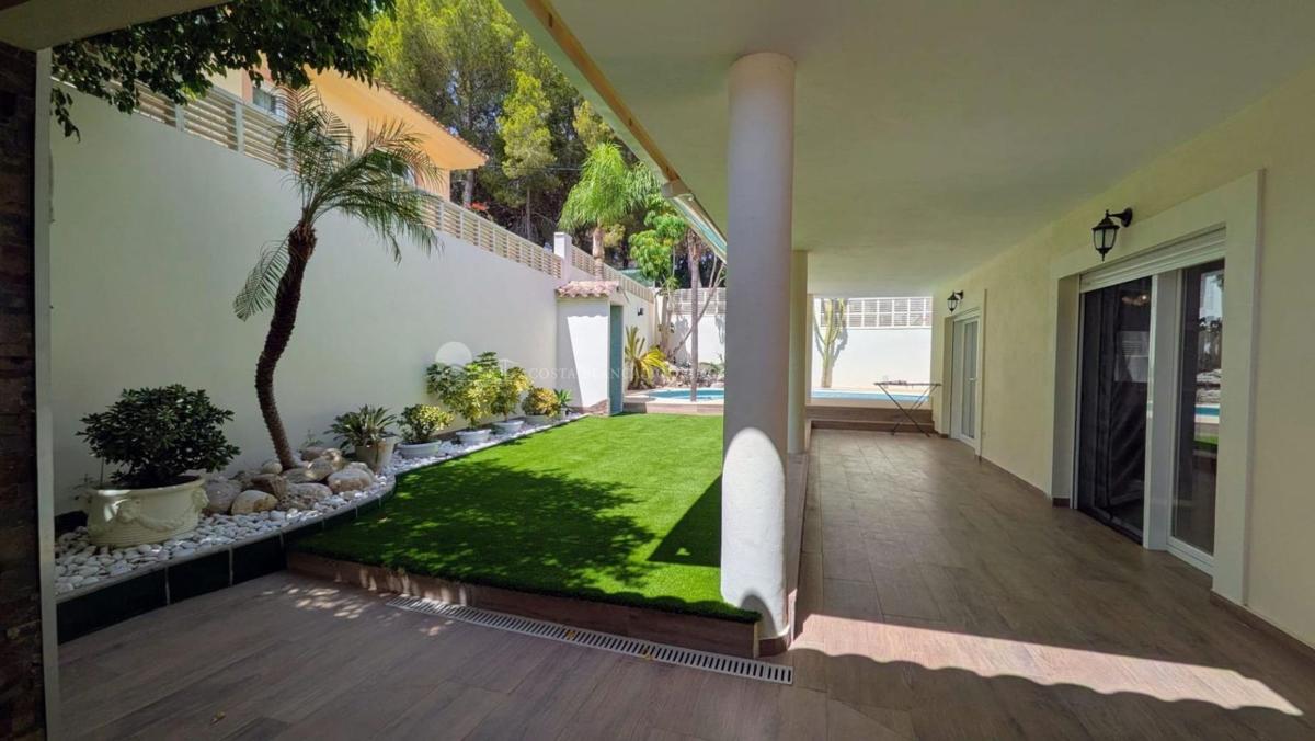 Sale of townhouse in  Chalet adosado en Calle Llissa, L'Albir, Alfaz del Pi , Alfaz del Pi photo 3