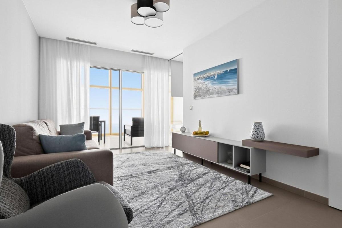 Venta de piso en Piso en Avenida Puerto Rico, Playa de Poniente, Benidorm, Benidorm
 photo 2