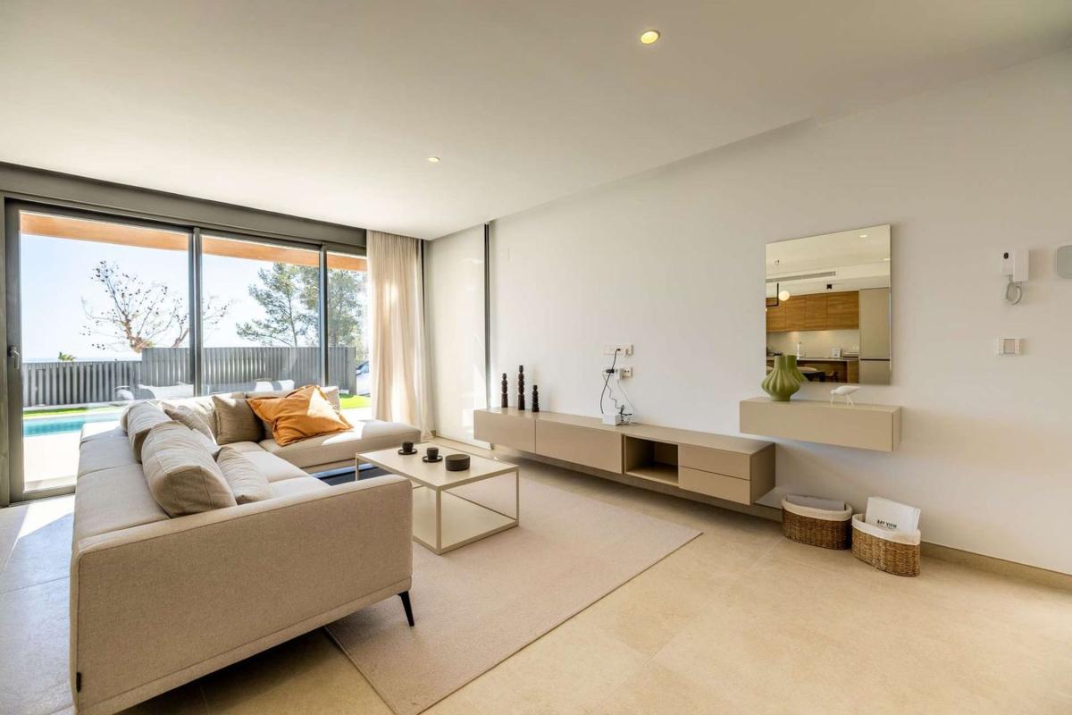 Properties for sale and rent in Spain photo 5