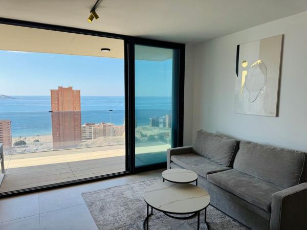 Venta de piso en Piso en Avenida Moralet, 10, Playa de Poniente, Benidorm, Benidorm
thumbnail 3