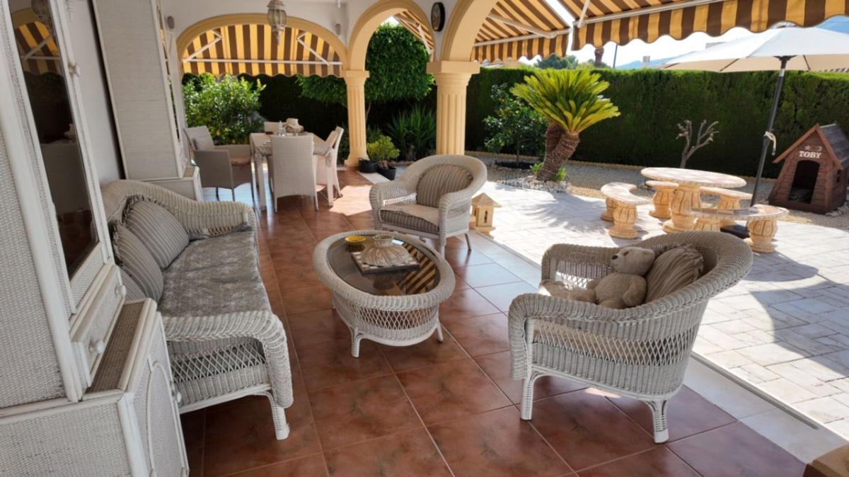 Properties for sale and rent in Spain photo 5