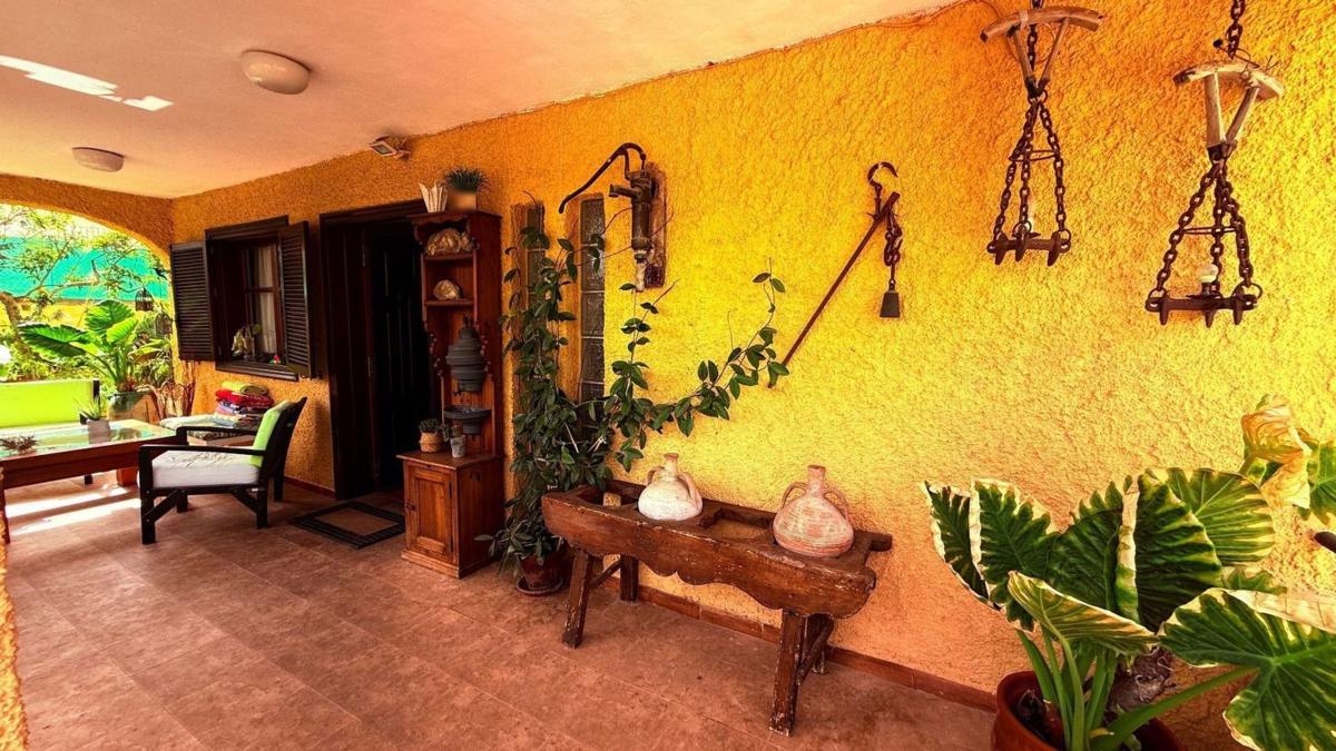 Sale of townhouse in Chalet adosado en Zona Rincón Alto, Benidorm , Benidorm photo 3