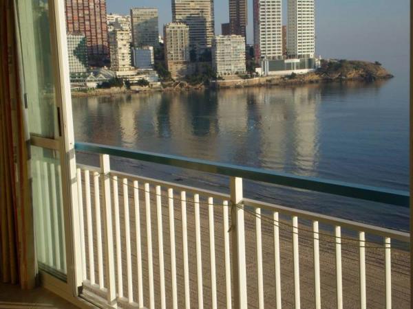 Sale of flat in Piso en Playa de Levante, Benidorm, Benidorm
thumbnail 2