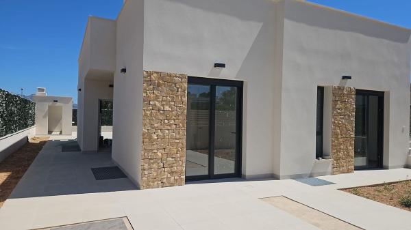 Casa o chalet independiente en Calle Nimega, 8, La Alberca, Polop thumbnail 2