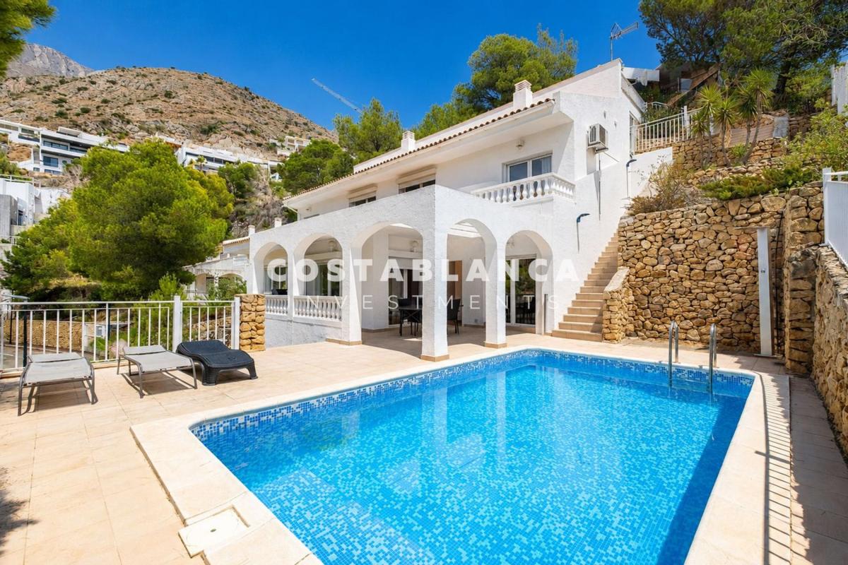 Venta de chalet independiente en Casa o chalet en Calle Aljub, Altea la Vella, Altea, Altea
photo 1