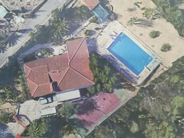 Casa o chalet independiente en Urbanització el Planet, Pueblo Poniente, Benidorm photo 1