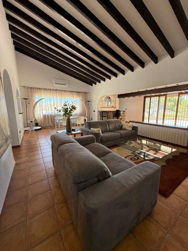 Properties for sale and rent in Spain photo 1