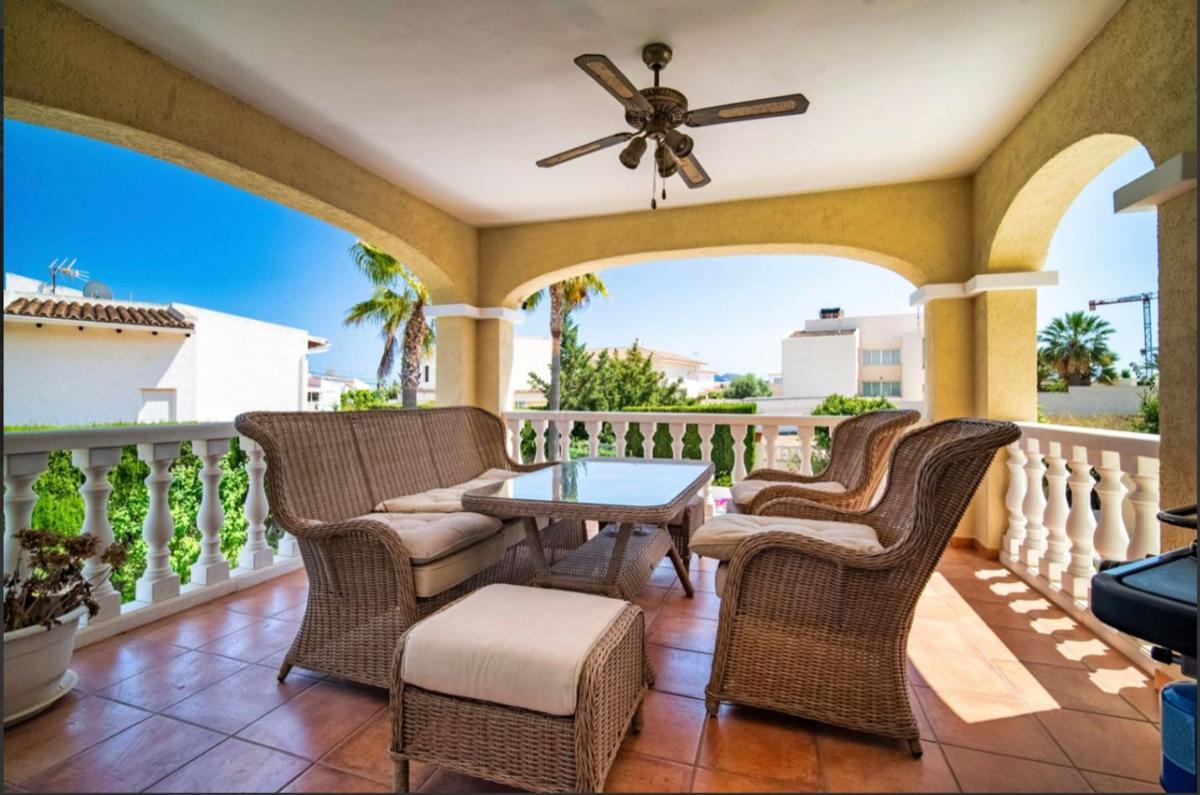 Properties for sale and rent in Spain photo 2
