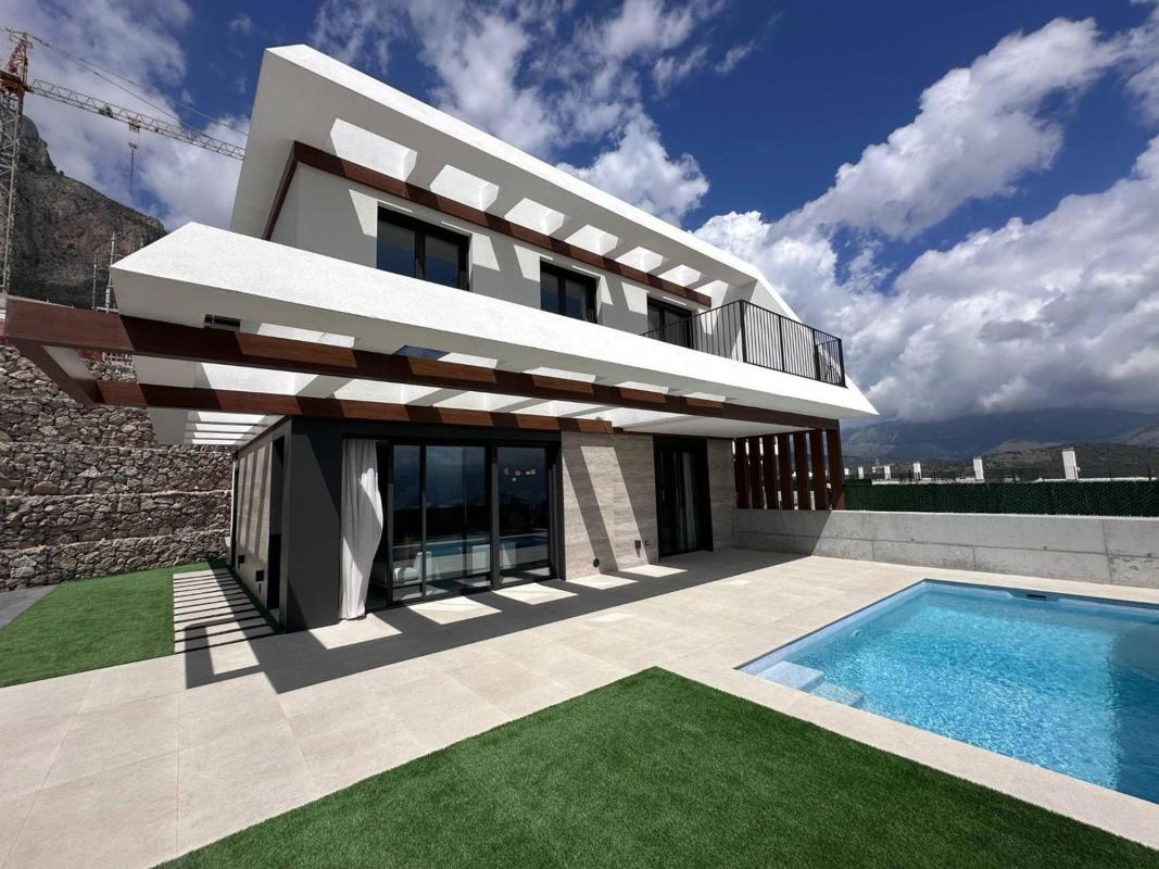 Properties for sale and rent in Spain photo 1