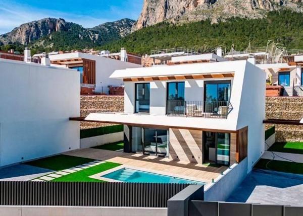 Casa o chalet independiente en Casco urbano, Polop thumbnail 1