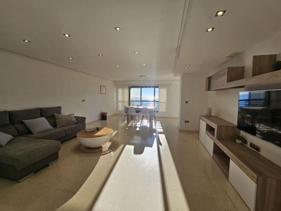 Sale of apartment in Piso en Playa de Poniente, Benidorm, Benidorm
photo 1