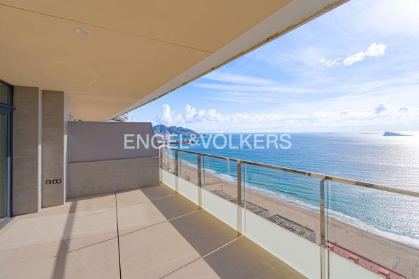 Sale of flat in Piso en Calle Brasil, Playa de Poniente, Benidorm, Benidorm
photo 1