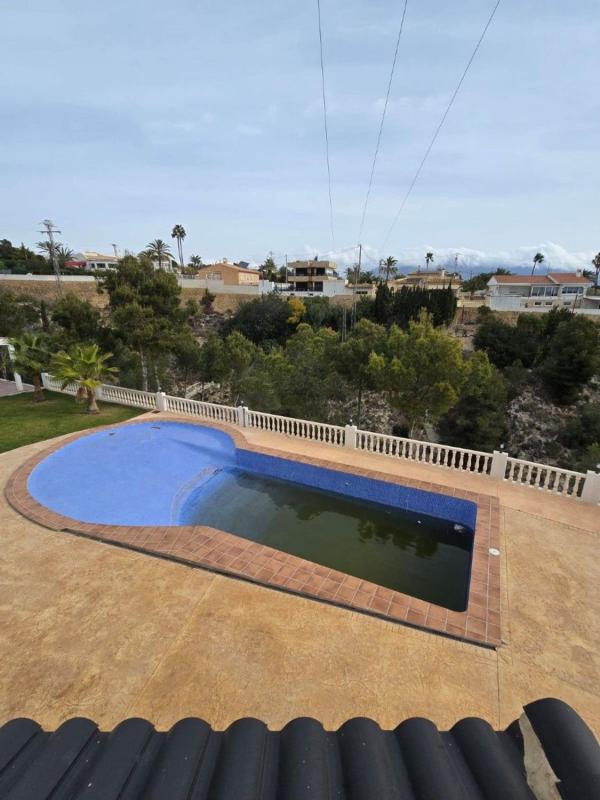 Properties for sale and rent in Spain photo 5