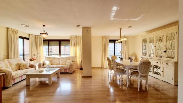 Ático en venta en Ático en Avenida Puerto Rico, Playa de Poniente, Benidorm, Benidorm photo 1
