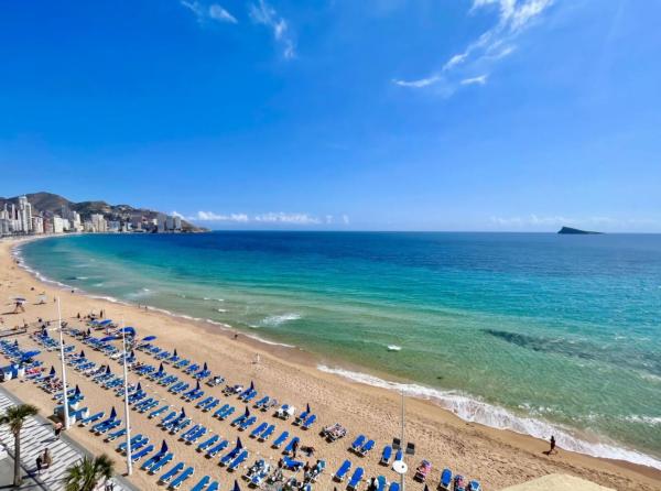 Ático en venta en Ático en Avenida Mare de Déu del Sofrat, Puerto, Benidorm, Benidorm thumbnail 2