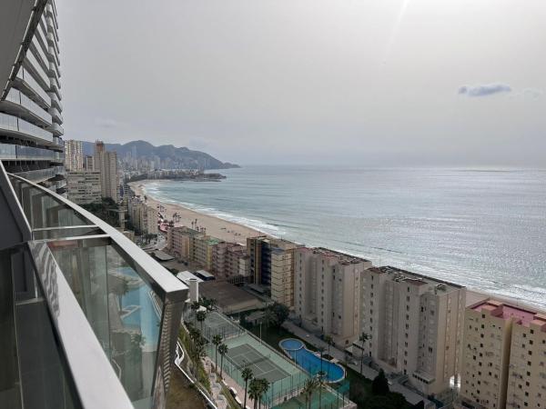 Продажа квартиры на Piso en Calle Brasil, 1, Playa de Poniente, Benidorm, Бенидорм
thumbnail 2