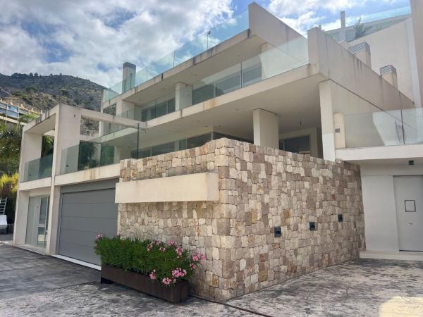 Chalet independiente en venta en Casa o chalet en Altea la Vella, Altea, Altea
photo 1