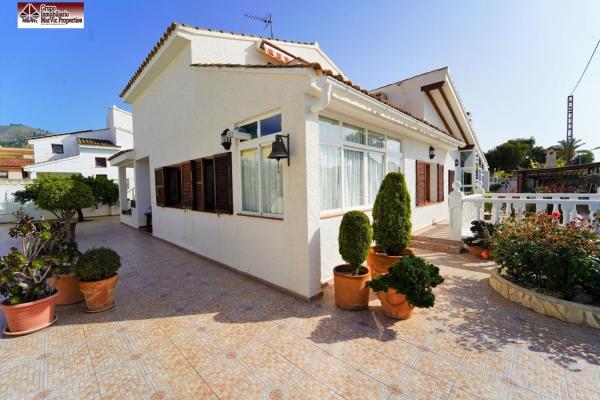 Casa o chalet independiente en Zona Sierra Helada, Benidorm photo 1