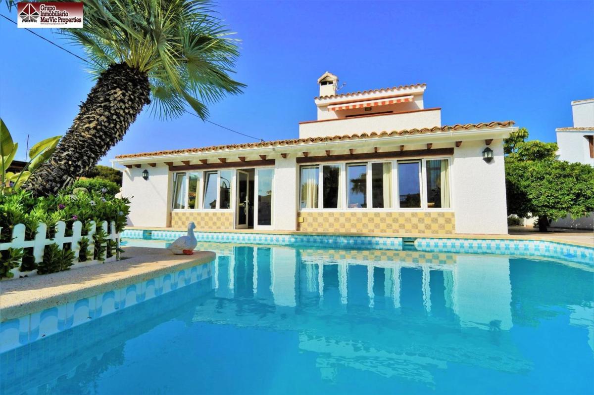 Properties for sale and rent in Spain photo 2