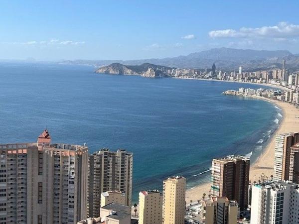 Дуплекс на продажу в Dúplex en Calle Sierra Dorada, 3, Zona Sierra Helada, Benidorm, Бенидорм photo 1