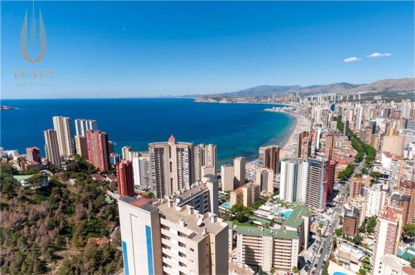 Дуплекс на продажу в Dúplex en Calle Sierra Dorada, 3, Zona Sierra Helada, Benidorm, Бенидорм thumbnail 2