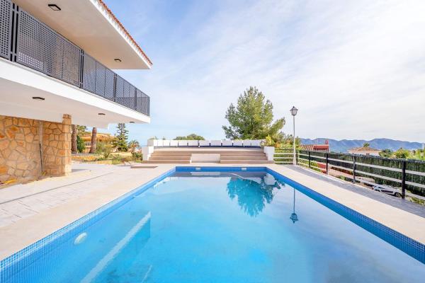 Casa o chalet independiente en Calle Capsot, Coloma, La Nucia thumbnail 1