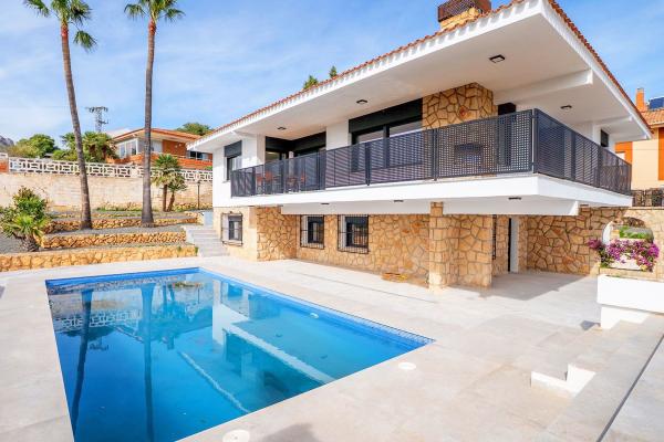 Casa o chalet independiente en Calle Capsot, Coloma, La Nucia thumbnail 2