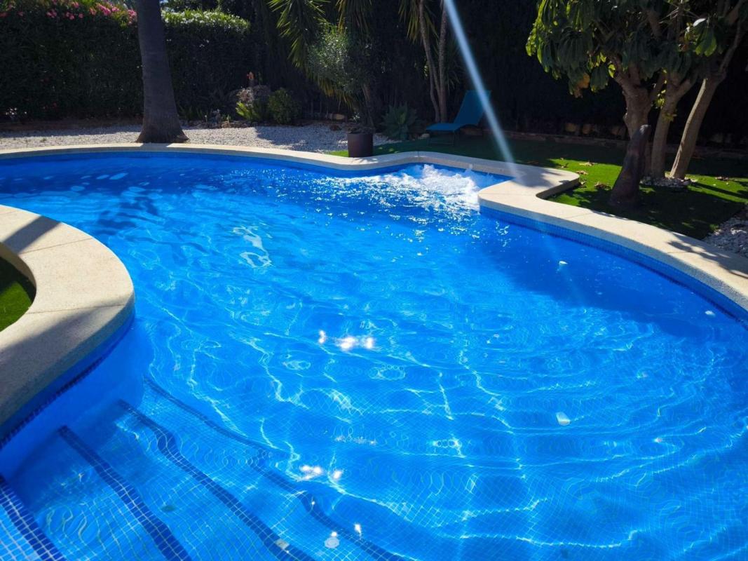 Properties for sale and rent in Spain photo 1