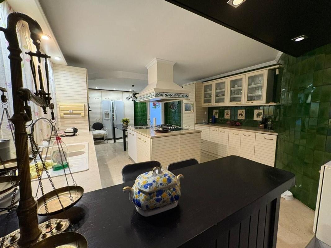 Properties for sale and rent in Spain photo 5