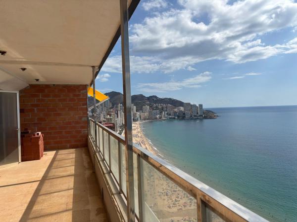Ático en venta en Ático en Avenida de Bilbao, 1, Playa de Levante, Benidorm, Benidorm thumbnail 1