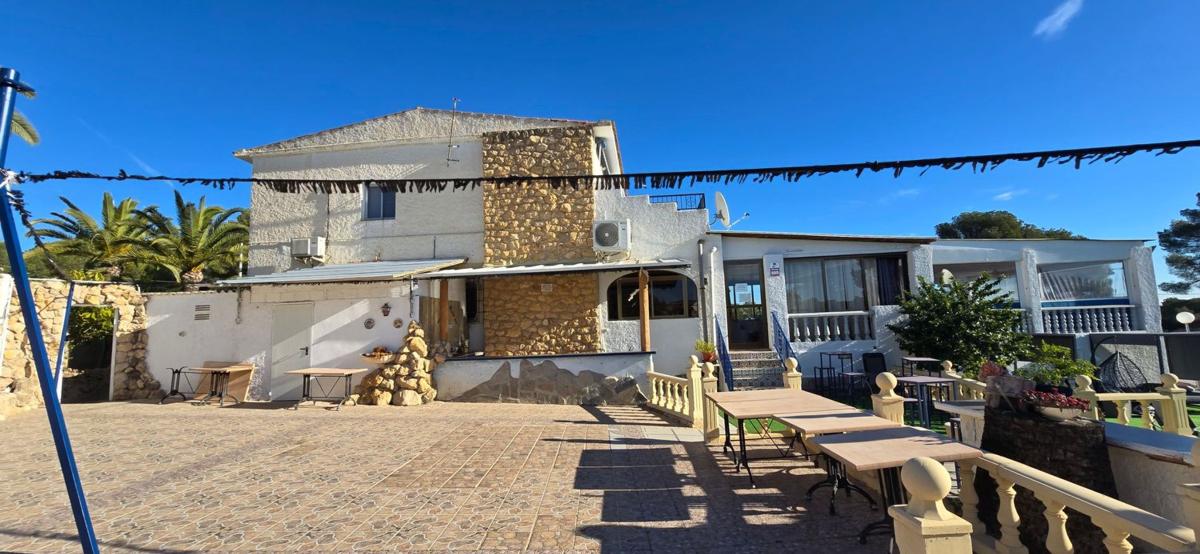 Properties for sale and rent in Spain photo 3