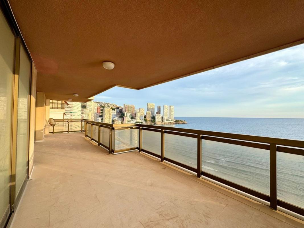 Продажа квартиры на Piso en Avenida de Madrid, Playa de Levante, Benidorm, Бенидорм
photo 1