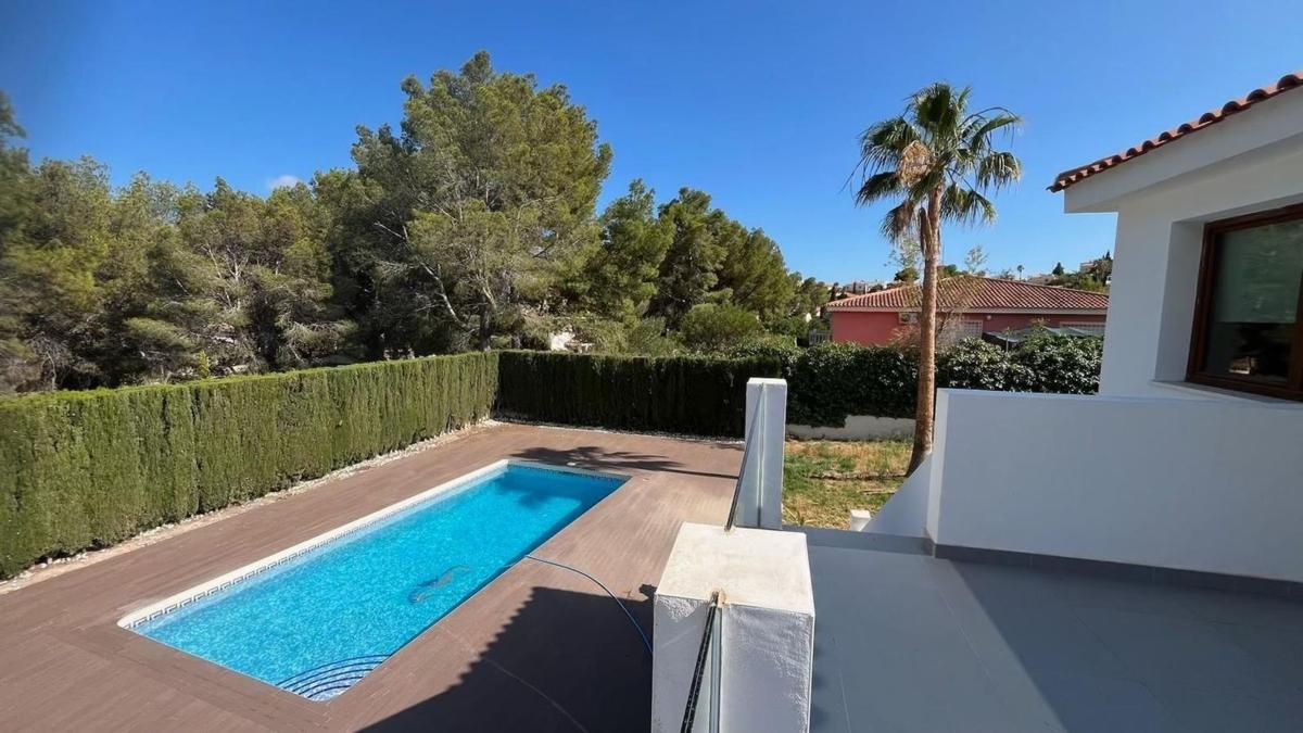Properties for sale and rent in Spain photo 2