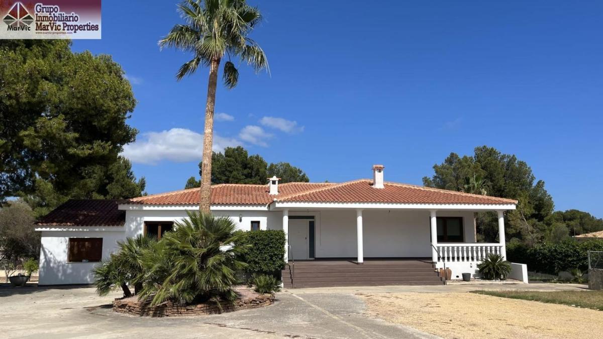 Properties for sale and rent in Spain photo 1